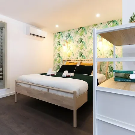 Benfica Ii By Homing * Lisboa